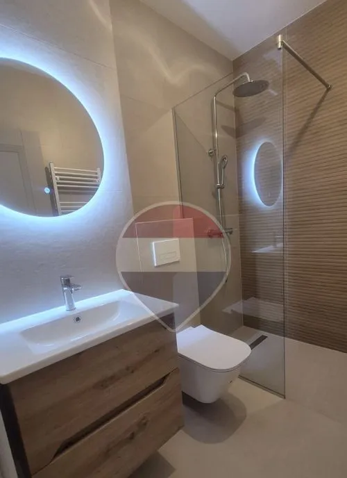 Apartament cu 3 camere 2 bai Adora Park