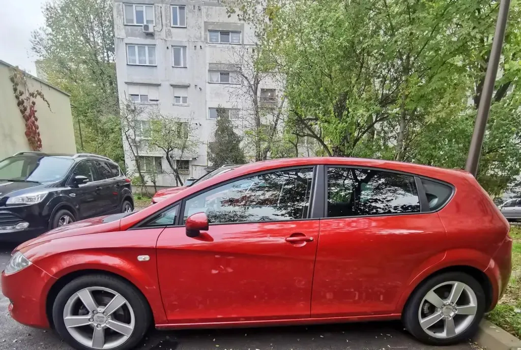 SEAT LEON SPORT UP UNIC PROPRIETAR/ 102CP/EURO 4//RULAJ 97400 KM REALI 3 000 eur