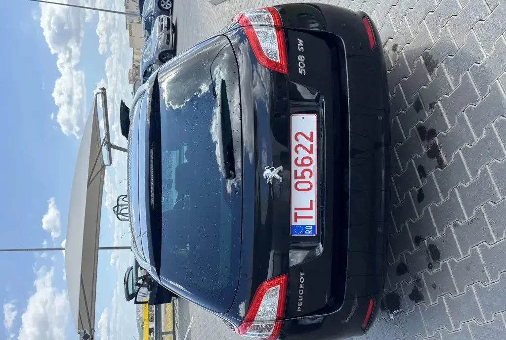 Pegeout 508 SW 2012 5 200 eur
