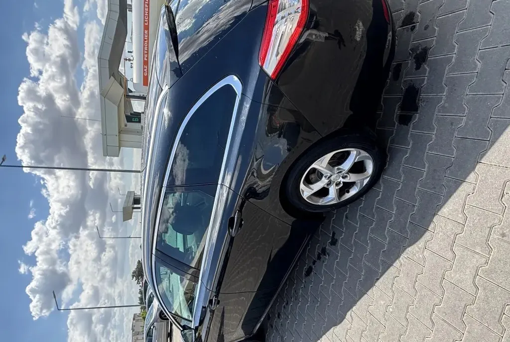 Pegeout 508 SW 2012 5 200 eur