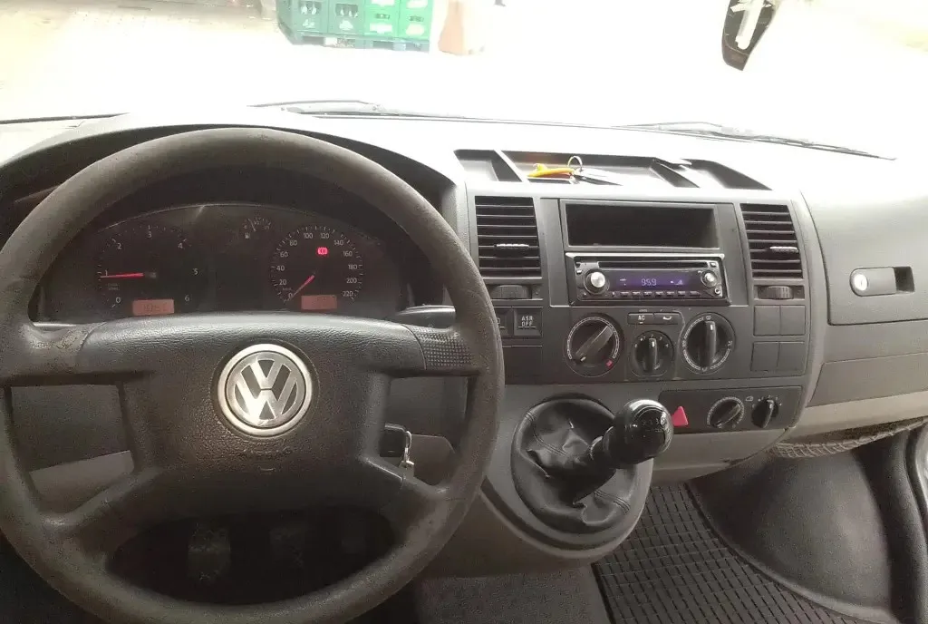 Volkswagen Transporter 7 000 eur