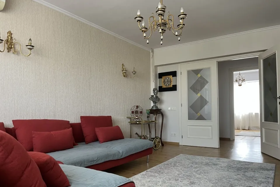 Marriott Apartament 4 Camere Parcare de Inchiriat zona Marriott