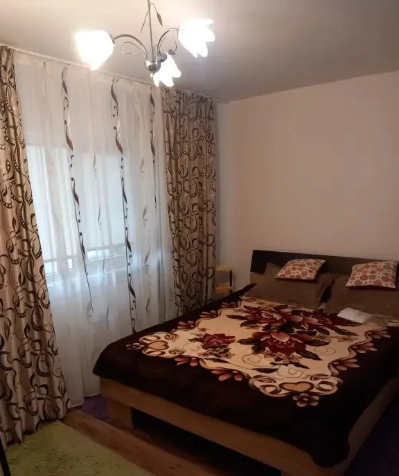 Inchiriez apartament cu o camera zona Progresului