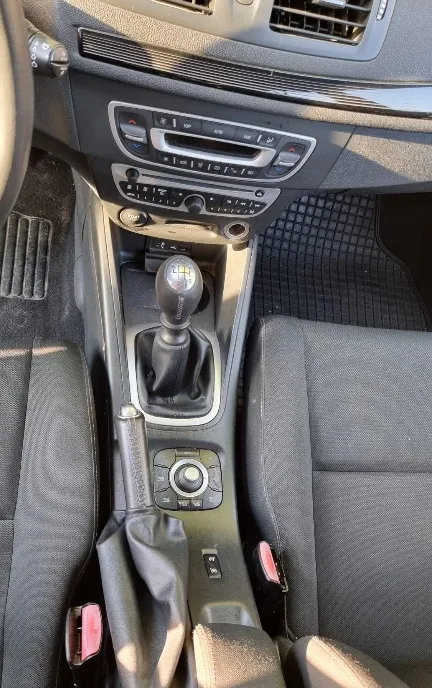 Renault Megane 3 - 2010 3 300 eur