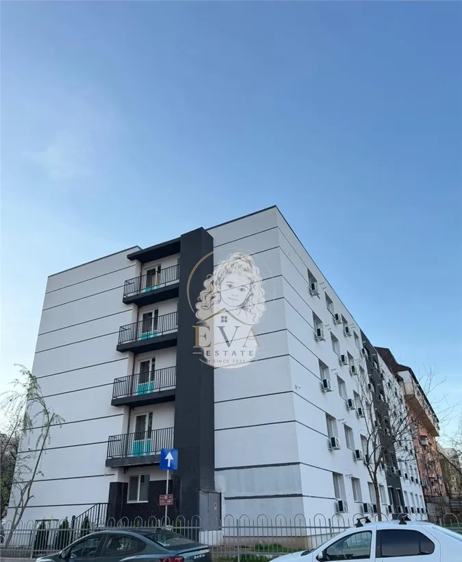 Metrou Titan garsoniera de vanzare