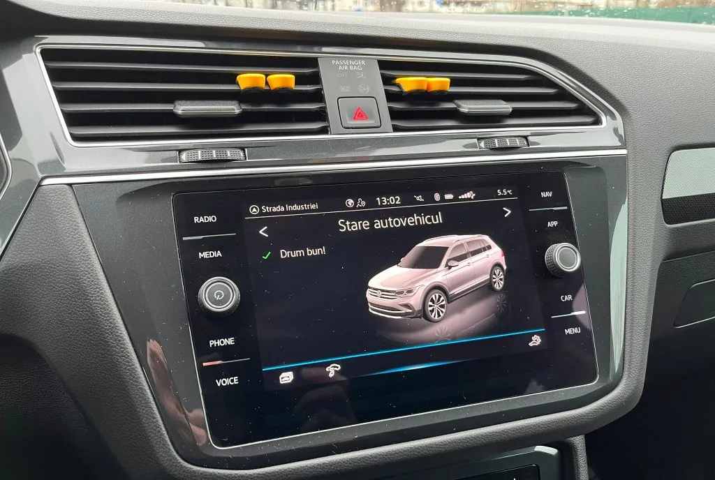 VW Tiguan Elegance 1 4 l eHybrid 2022 - Unic proprietar 26 300 eur
