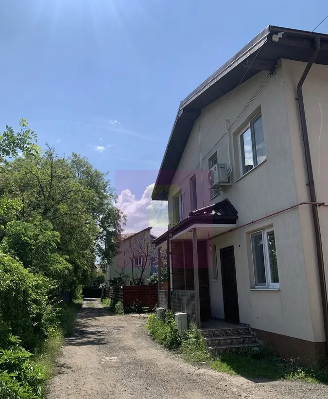 Vila tip duplex zona Dantelei Prel Ghencea adiacent Drumul Taberei