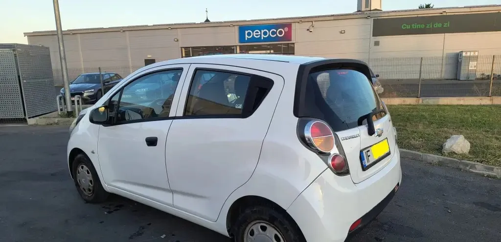 Chevrolet Spark 1 900 eur
