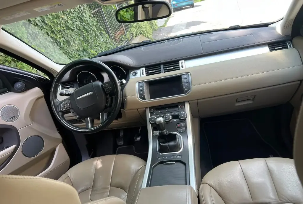 Range Rover Evoque 2 2 TD4 150CP 4x4 Manual bull Piele Crem bull Meridian 9 500 eur