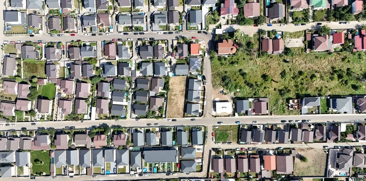 Lot teren constructii in Pantelimon Utilitati asfalt si vecinatati bune