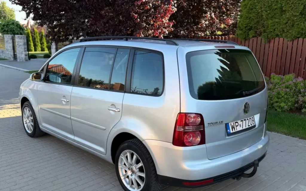 Vw Touran 2 0 Tdi Webasto 4 400 eur