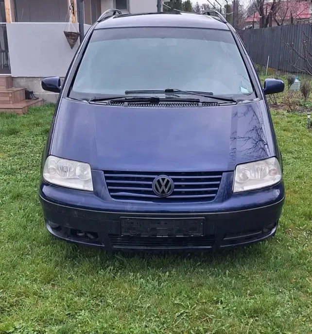 Volkswagen Passat 4 000 lei