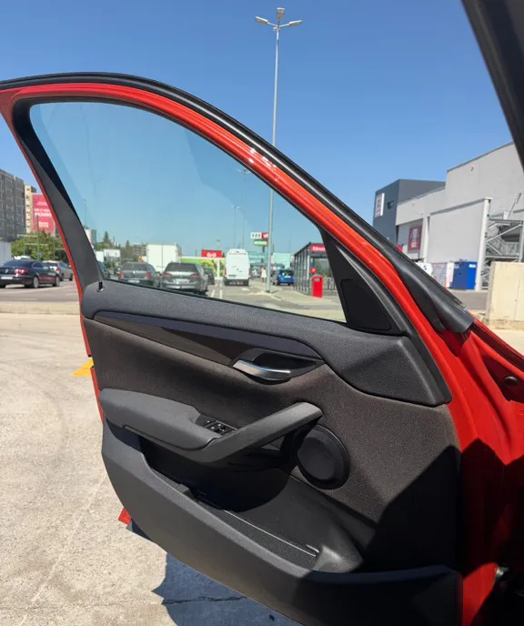 BMW X1 E84 sDrive20d 184 CP Automata XLINE Xenon Navi Scaune icirc ncalzite 9 900 eur