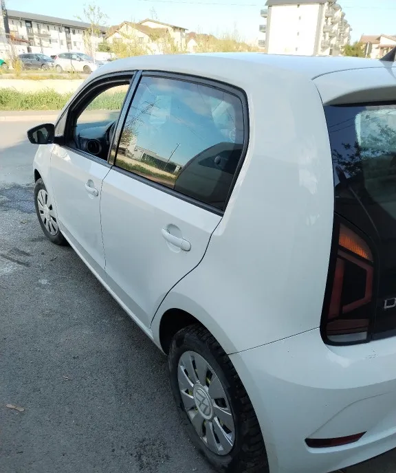 Volkswagen Up 6 800 eur