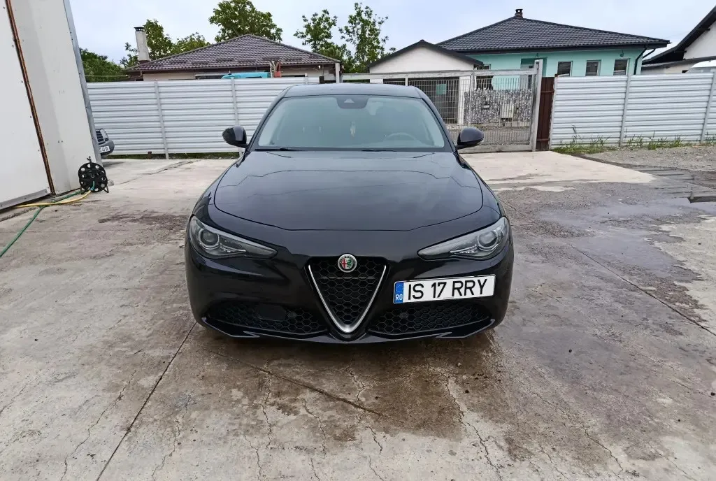 Alfa Romeo Giulia 12 500 eur