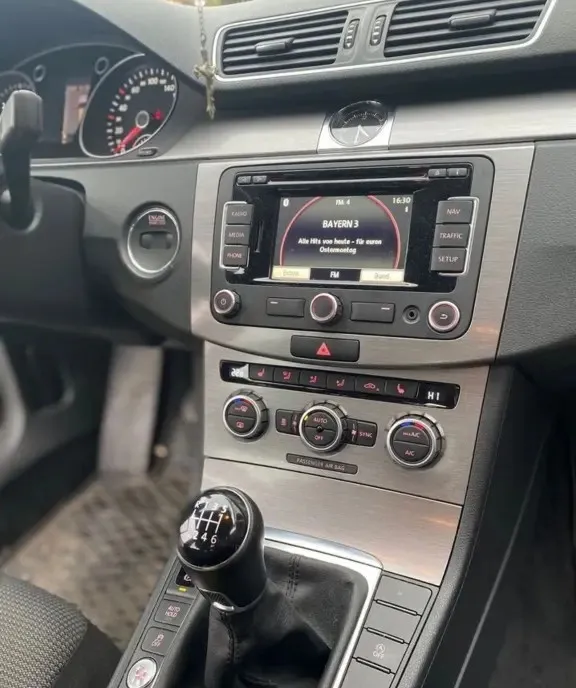 VW Passat 2 0 TDI ndash 170 CP Xenon LED 5 600 eur