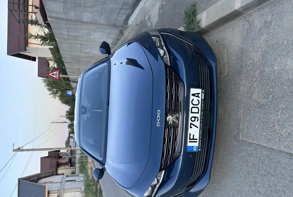 Peugeout 508 an 2021 17 500 eur