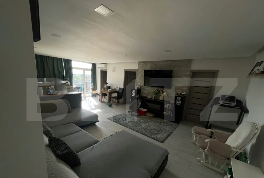 Apartament cu 3 camere 82 mp terasa de 21 mp Sannicoara