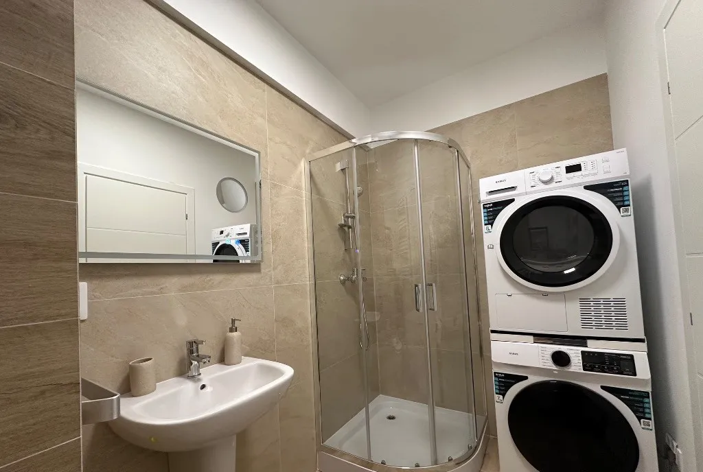Persoana fizica inchiriez apartament 1 camera in Cartier Visoianu