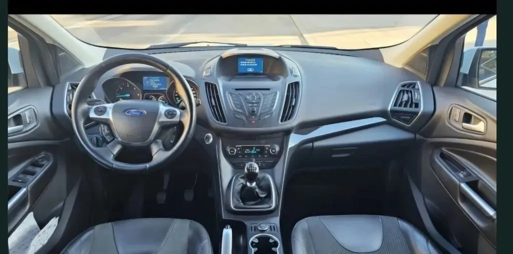Ford Kuga 2 0TDI 7 999 eur