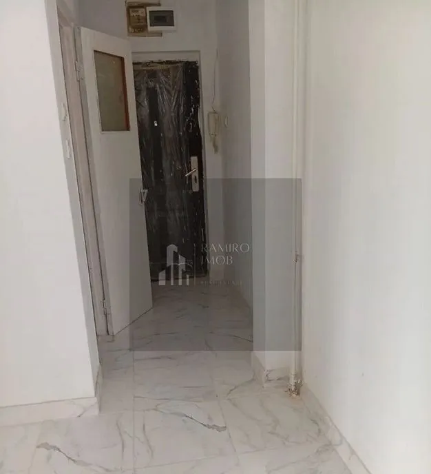 Apartament 2 camere decomandat 45mp Constantin Brancovean