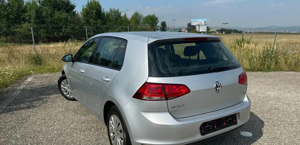 Vw Golf 7 1 2 Tsi 5 999 eur