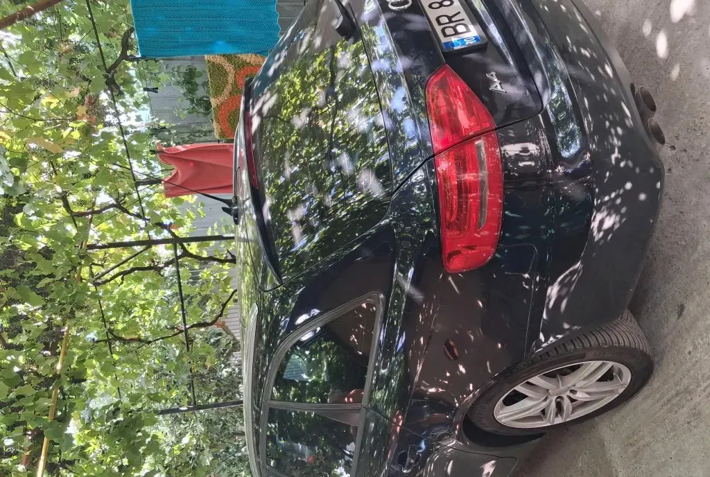 A4 b8 k5 2 0 tdi 4 000 eur