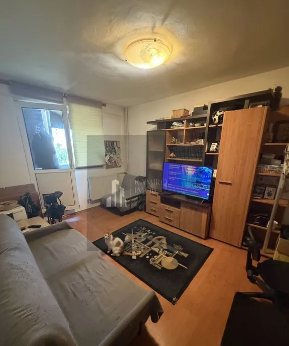 Apartament 2 camere decomandat 45mp renovat Bd Brancov