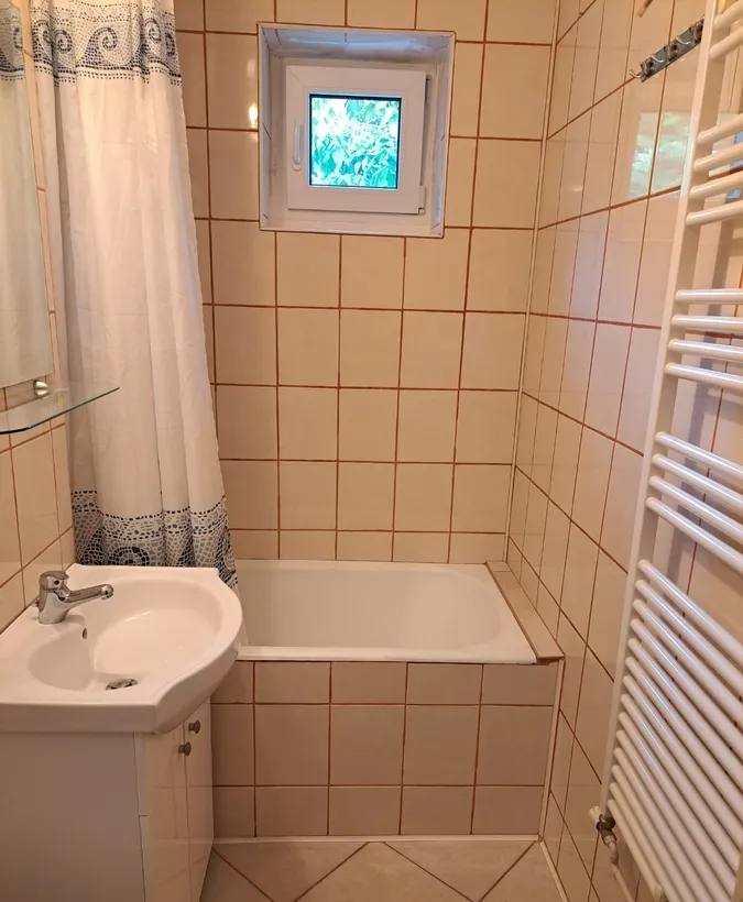 Brancoveanu de inchiriat 2 camere mobilat utilat bloc reabilitat termic