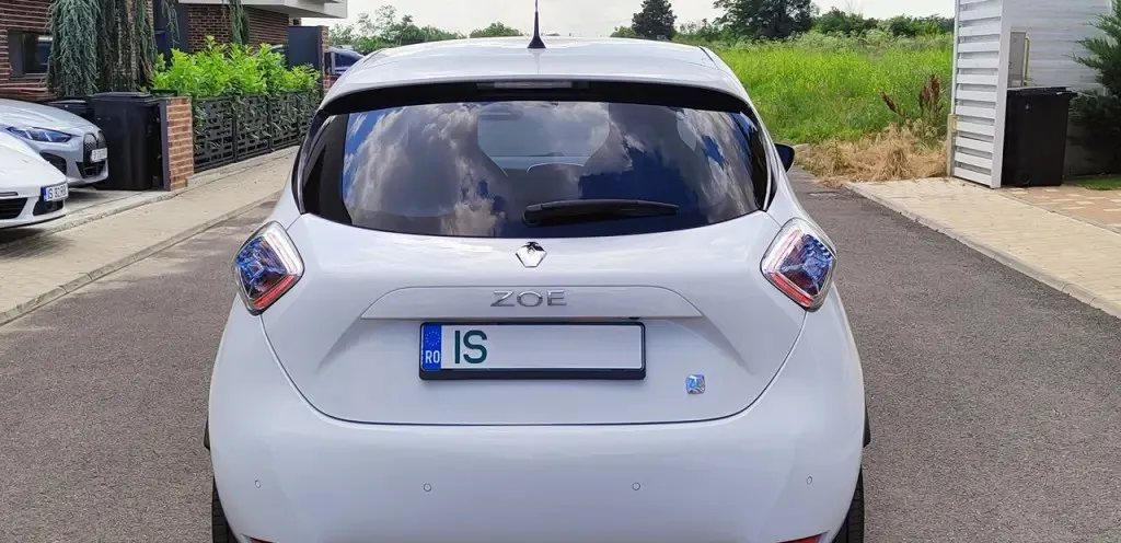 Renault Zoe fab 2016 soh-93 autonomie 180 km impecabil 22 kw baterie proprie 46 800 lei