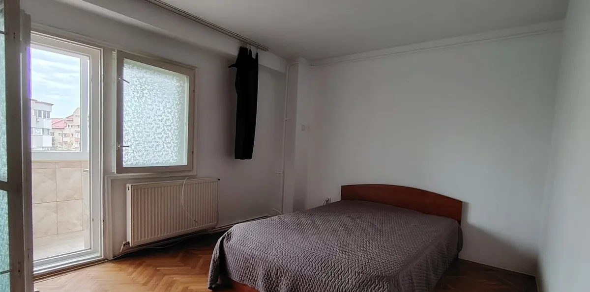 Traian Matei Basarab 3 camere centrala proprie garaj