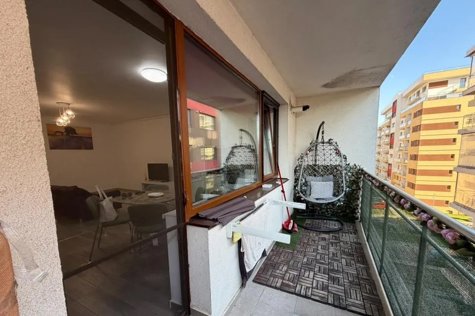 Apartament 2 Camere Cartierul Solar Parcare Inclusa