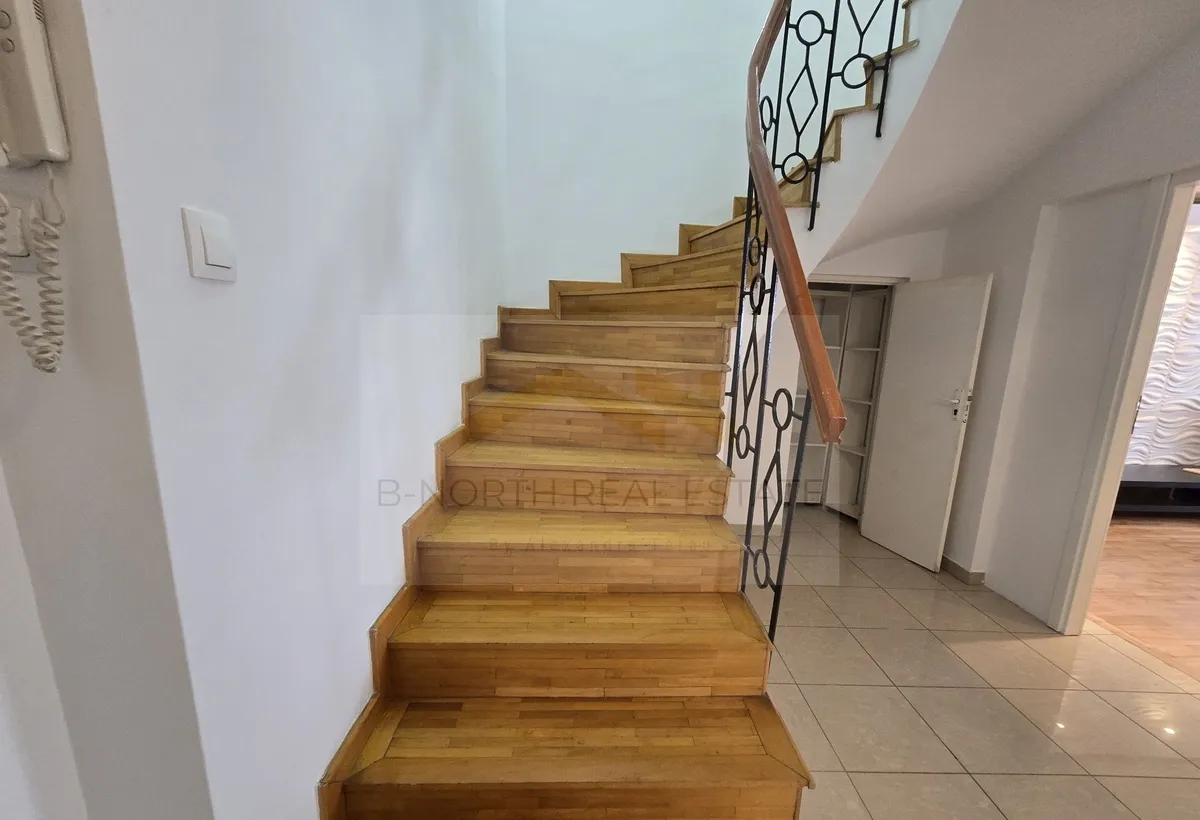 Bvd Unirii zona centrala apartament cu 4 camere de tip Duplex