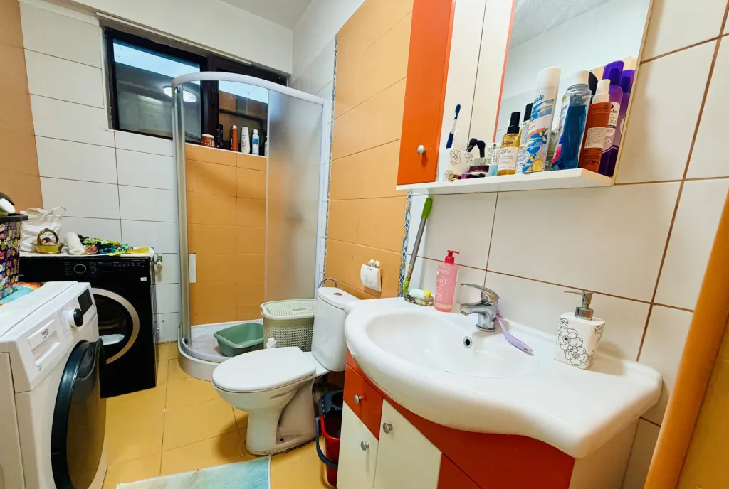 Apartament 2 camere cu terasa pozitionare excelenta prima