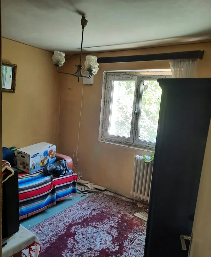 Berceni Straja Giurgiului 1/4 bloc recent reabilitat