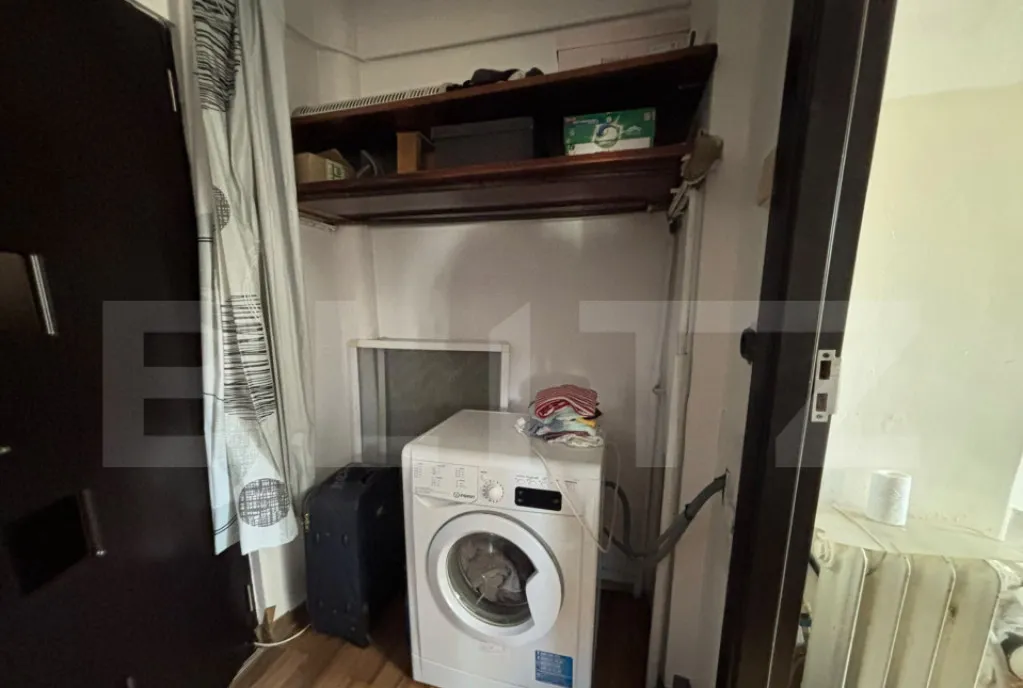 Apartament 2 camere de vanzare 50 mp zona Rogerius