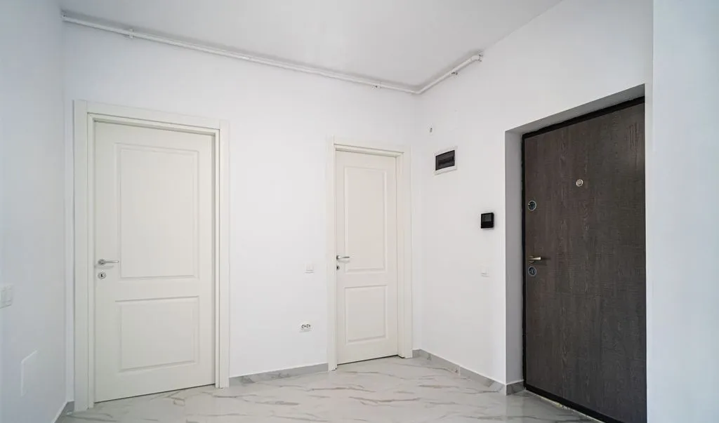 2 Camere 72 mp Spatios Vedere Libera Finalizat Bloc