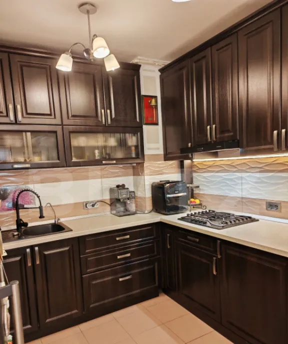 Apartament 3 camere 108 mp Isaran - langa Coresi Shopp