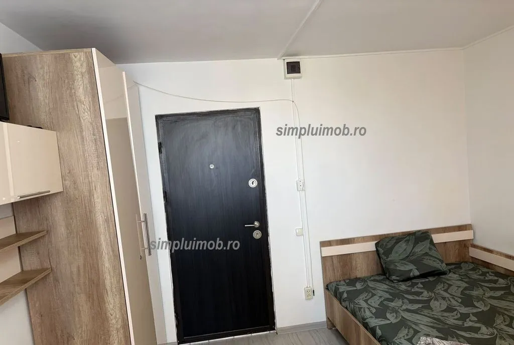 Decomandat Garsoniera spatioasa Drumul Taberei Super