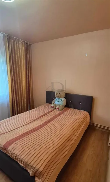 Bucovina 2 camere centrala proprie bloc izolat cu aco