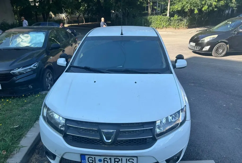 Dacia Logan 2015 1 5 dCi ndash Economica ideala pentru drumuri lungi 5 000 eur