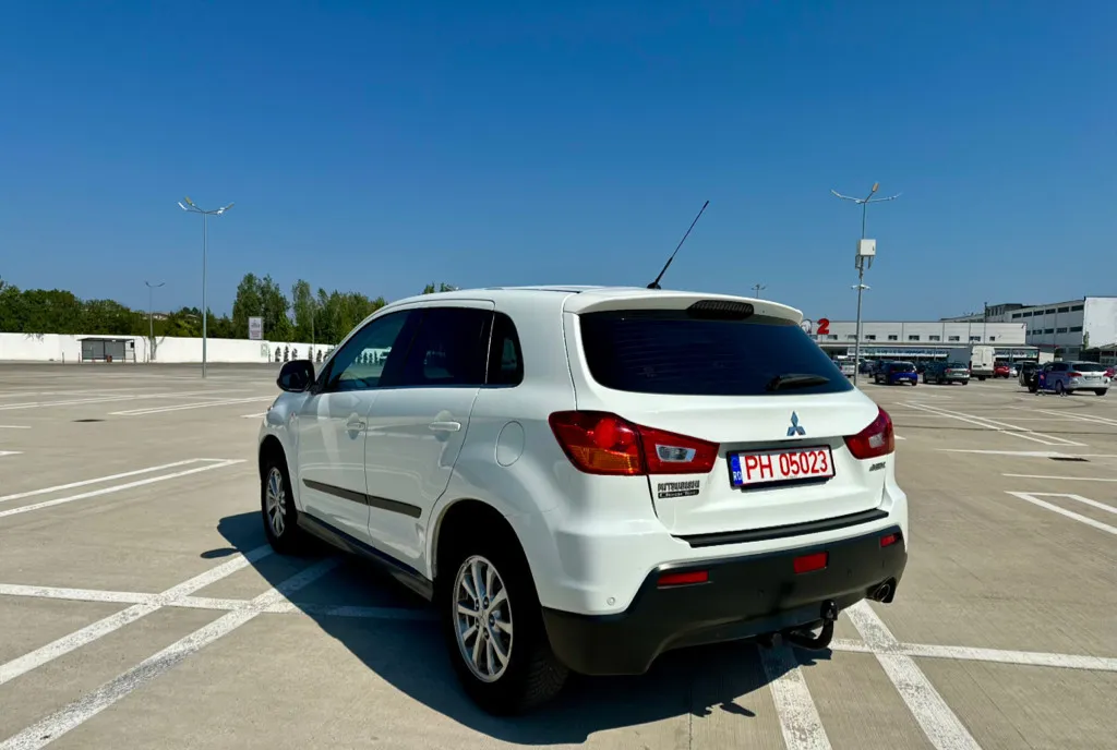 Mitsubishi ASX 4X4 1 8 D 5 390 eur