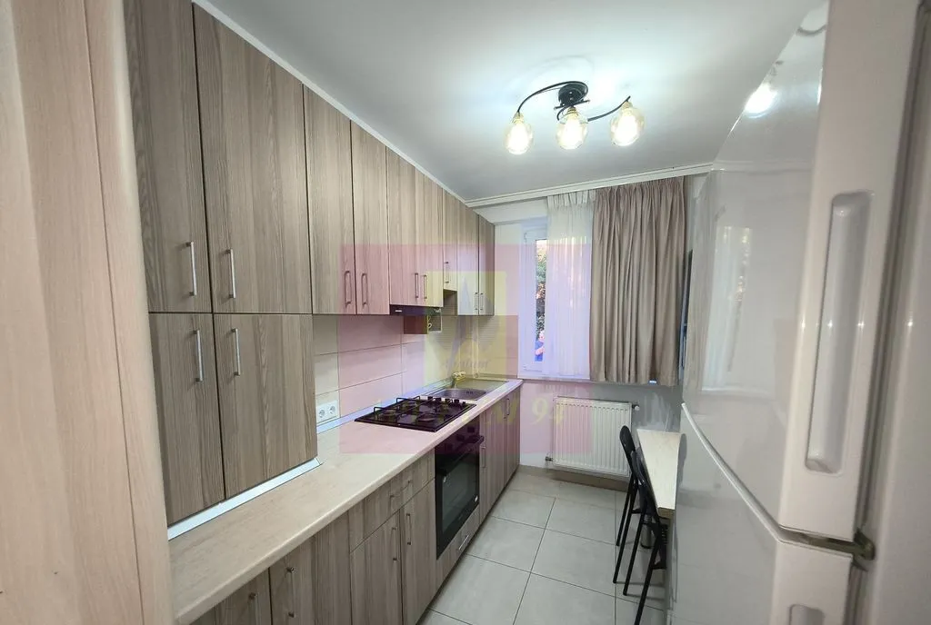 Vila tip duplex zona Dantelei Prel Ghencea adiacent D