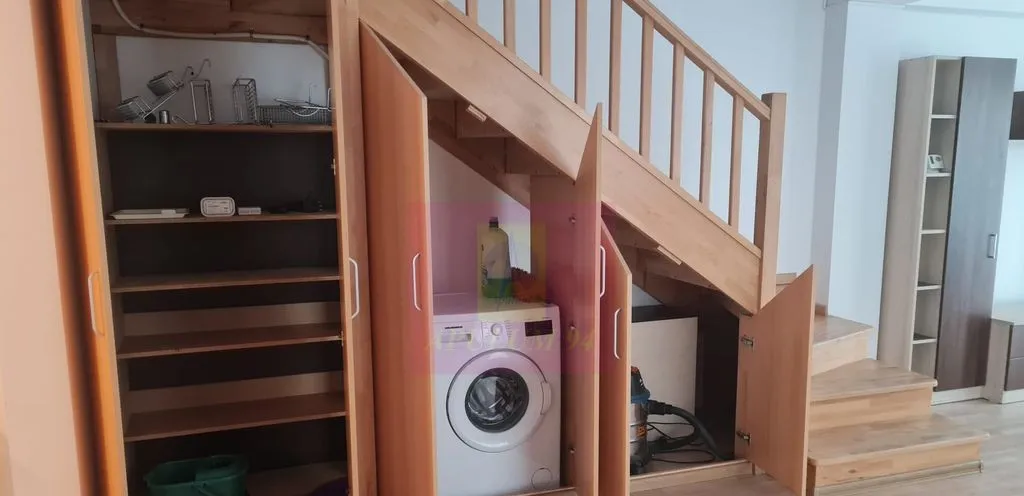Vila tip duplex zona Dantelei Prel Ghencea adiacent D