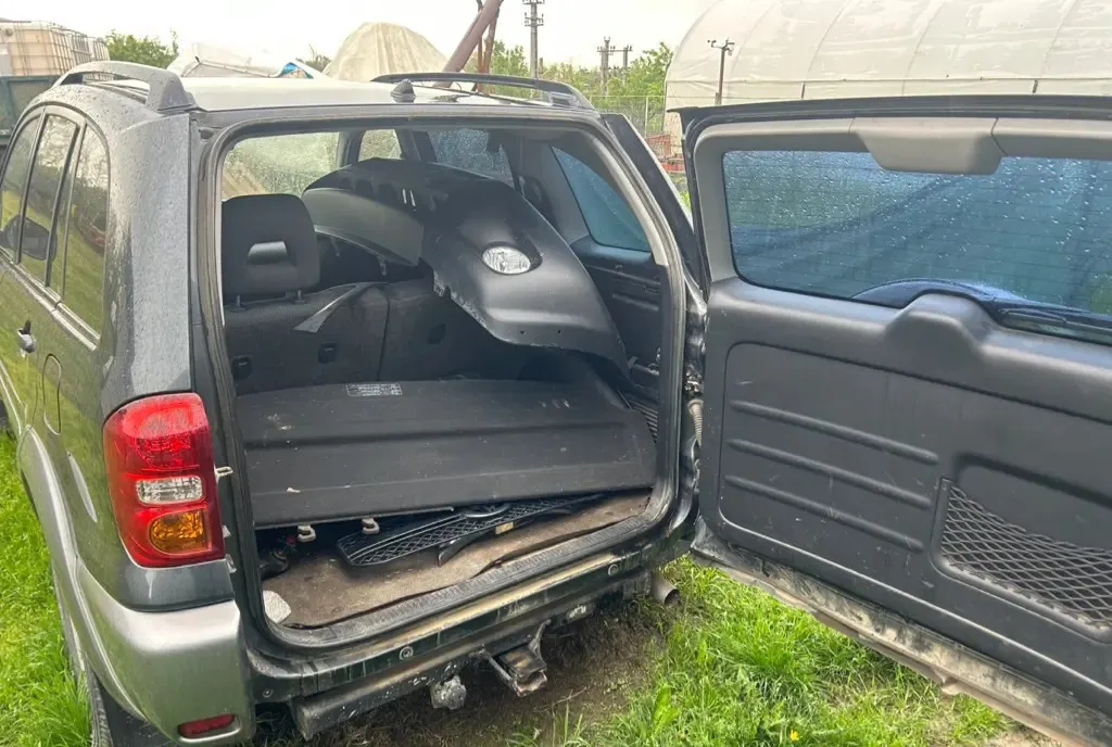 Toyota Rav4 benzina gaz 1 000 eur