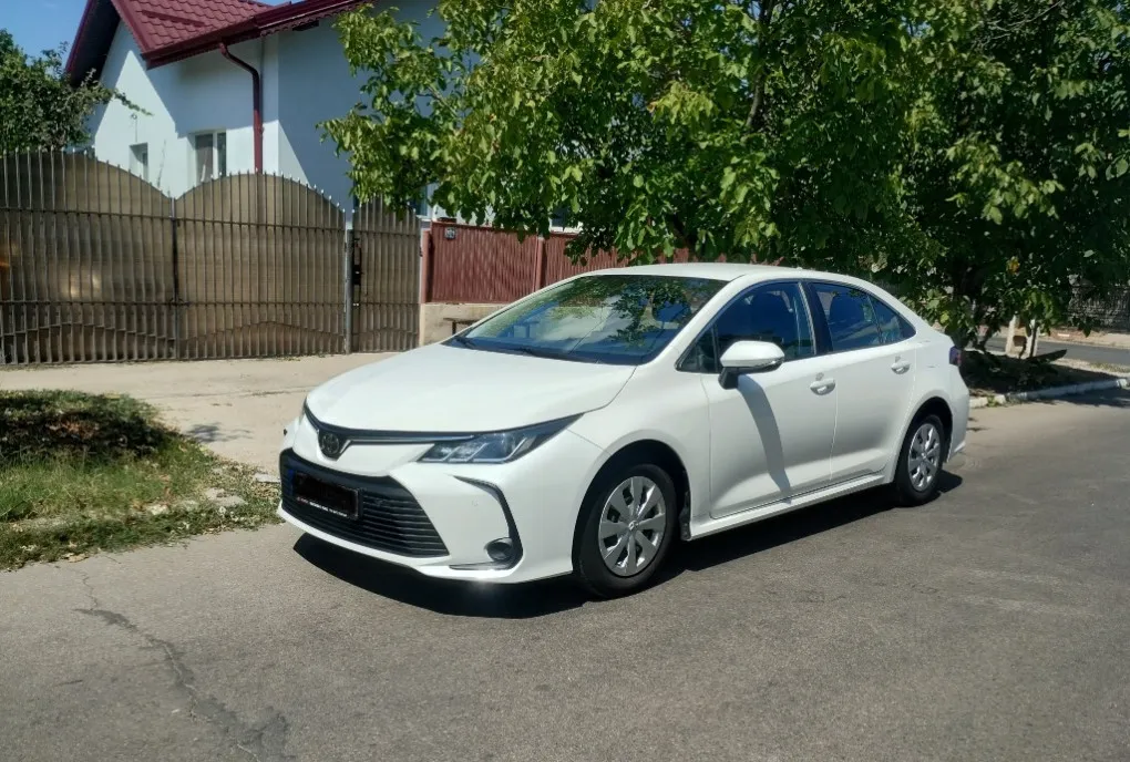 Toyota Corolla 1 6 Benzina Aspirat - 132 Cp Euro 6 - Garantie 3 Ani sau 85000 Km 13 290 eur