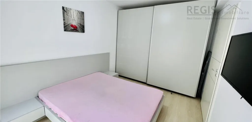 Apartament spatios 2 camere cu gradina parcare boxa