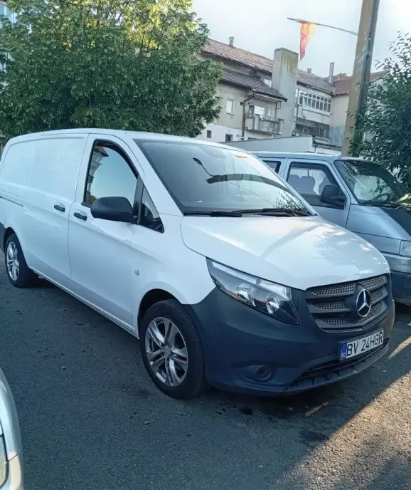 Mercedes Vito 114 cdi 2020 motor 2 0 17 000 eur