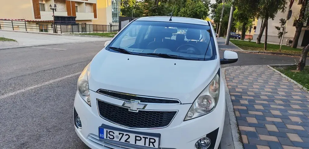 Chevrolet Spark LS 2010 1 0 benzina 68 CP Euro 5 AC 86 000Km 2 250 eur