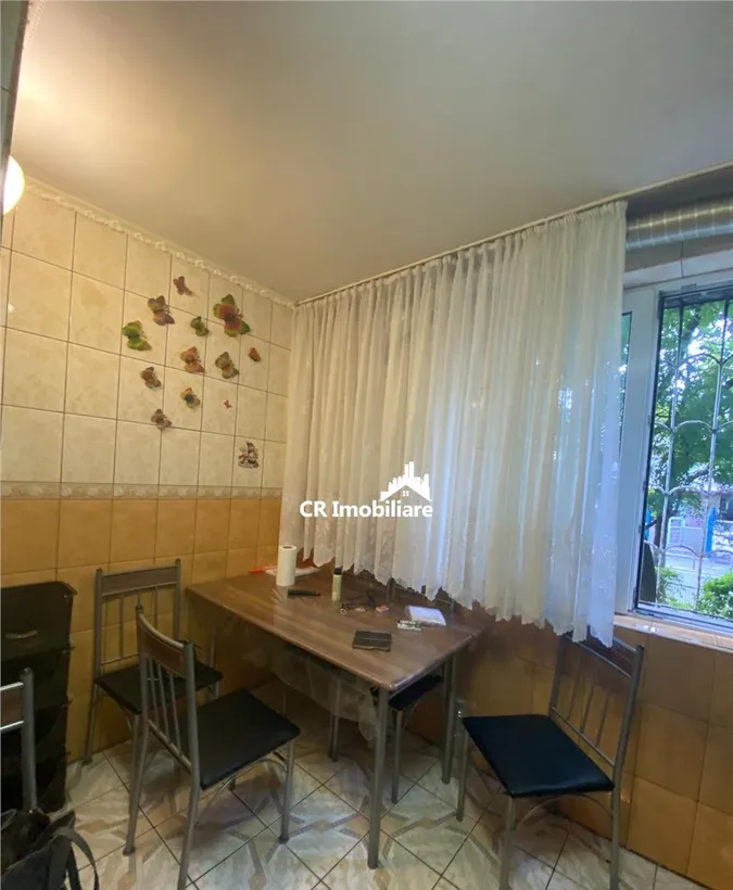 Apartament 3 camere Drumul Gazarului